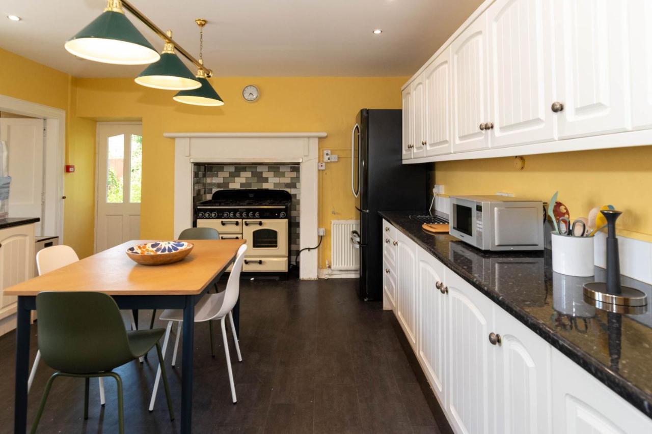Rosebank House Blairgowrie - Sleeps 12, Games Rooms, Ev Point, Pets Welcome Blairgowrie and Rattray Exterior foto